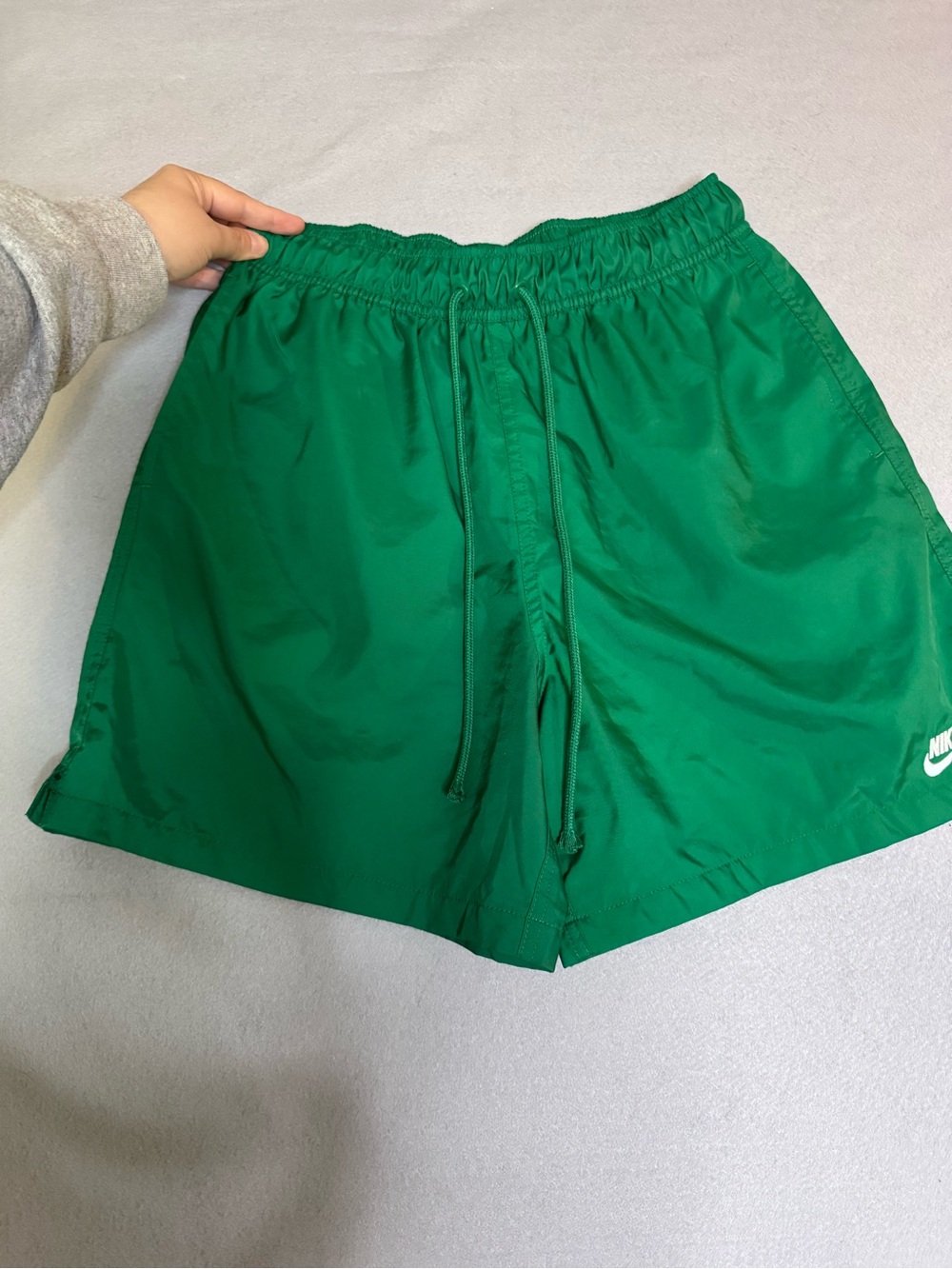 Men’s Nike Woven Flow Shorts Size Small